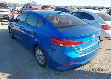 2017 Hyundai Elantra Se z USA, uszkodzony, nr VIN KMHD74LF6HU395306